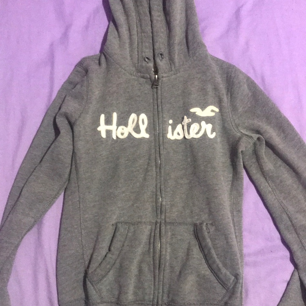 Hollister zip up